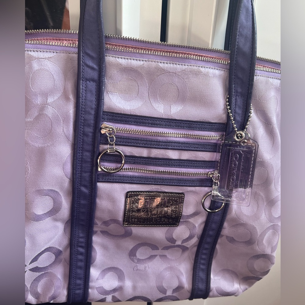 COACH  Poppy Canvas Pop C Purple Shoulder Bag Hobo Purse